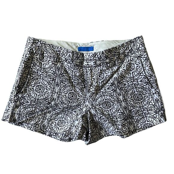 Martin‎ + Osa women’s black and white print geometric design Shorts sz 4 - Picture 1 of 5